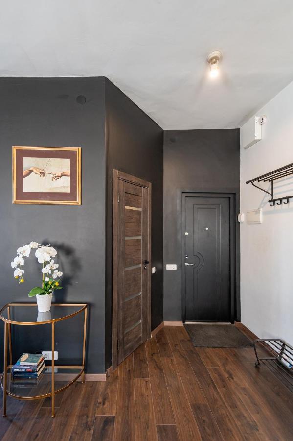 Retro Studio Old Town Apartment By Hostlovers カウナス エクステリア 写真